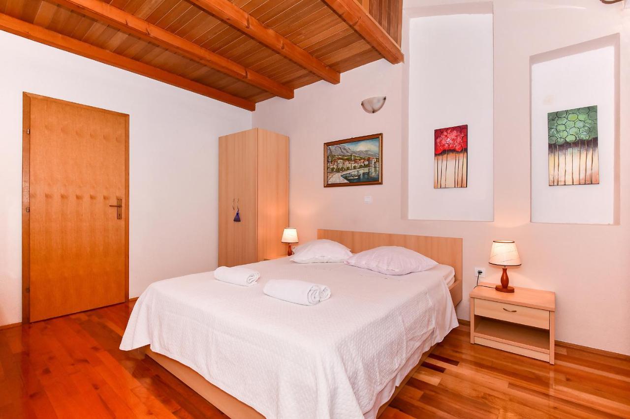 Apartmani Mate Makarska Bagian luar foto