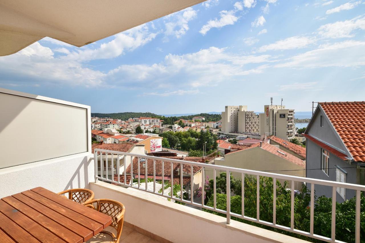 Apartmani Mate Makarska Bagian luar foto