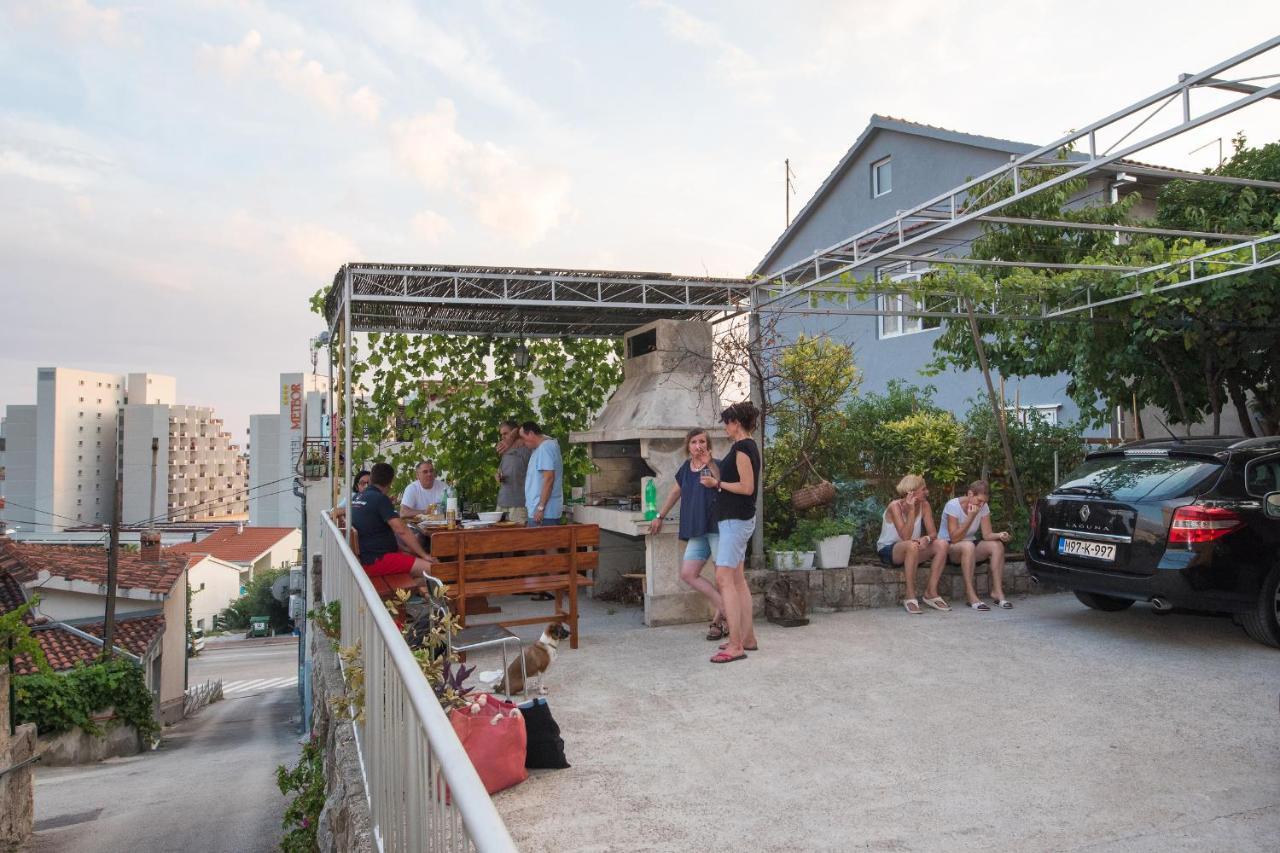 Apartmani Mate Makarska Bagian luar foto